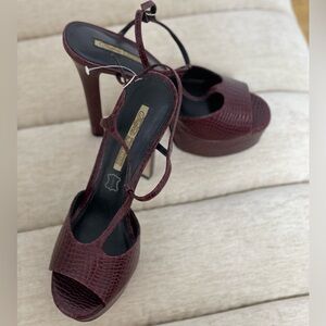 Brand new. Size eu 40/ us 10